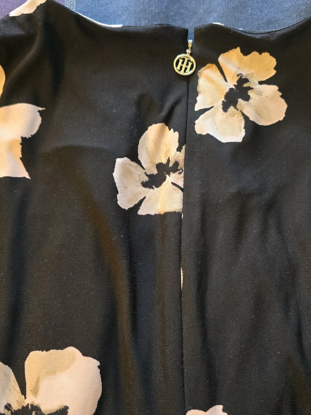Tommy Hilfiger Floral Bell Sleeve A-Line Dress Size 4 NWT - Picture 7 of 10
